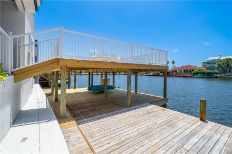 13741 Cayo Cantiles Street Corpus Christi TX 78418