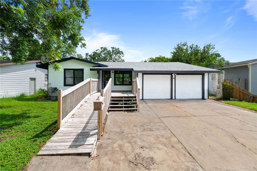 3929 Bradford Drive Corpus Christi TX 78415
