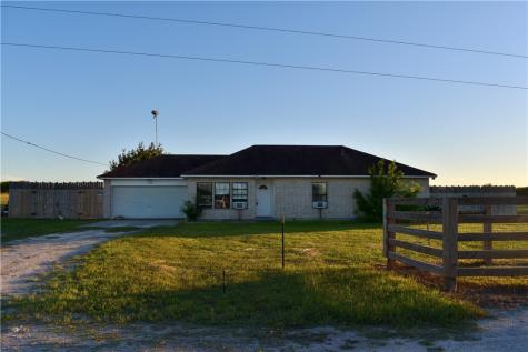 188 Clearwater Crossing Orange Grove TX 78372
