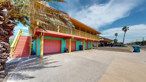 1128 S 11th Street Port Aransas TX 78373