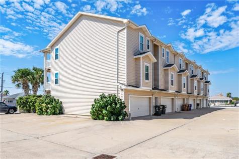 14202 Encantada Avenue 106 Corpus Christi TX 78418