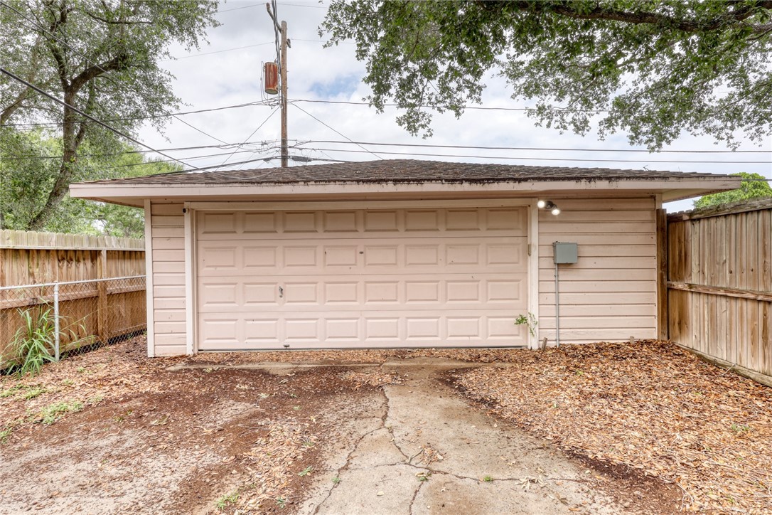 4018 Lamont Street Corpus Christi TX 78411
