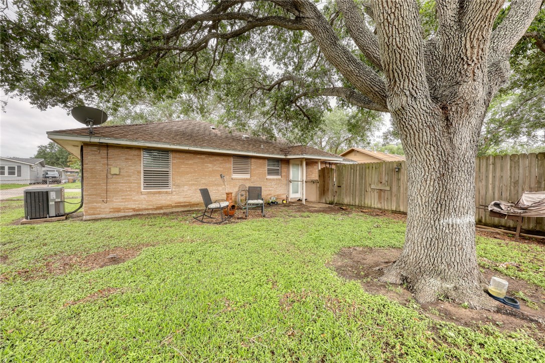 4018 Lamont Street Corpus Christi TX 78411