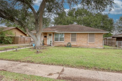 4018 Lamont Street Corpus Christi TX 78411