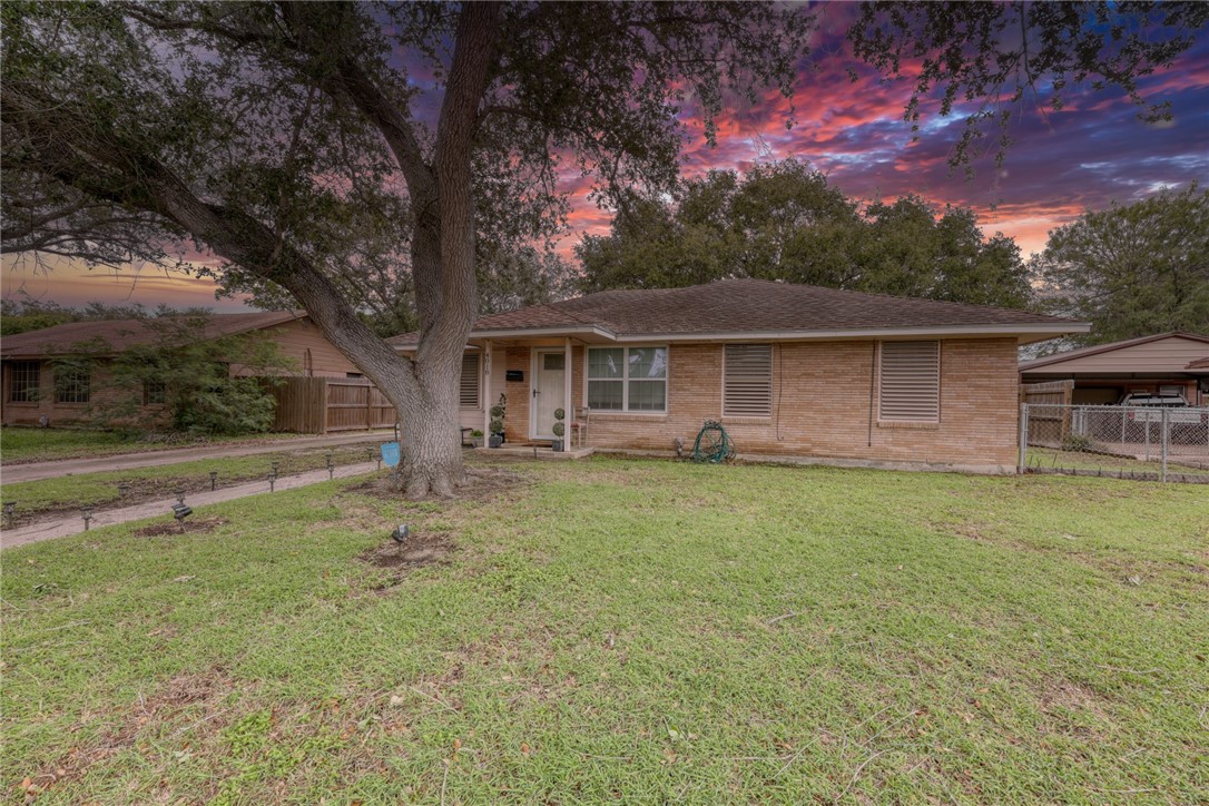 4018 Lamont Street Corpus Christi TX 78411