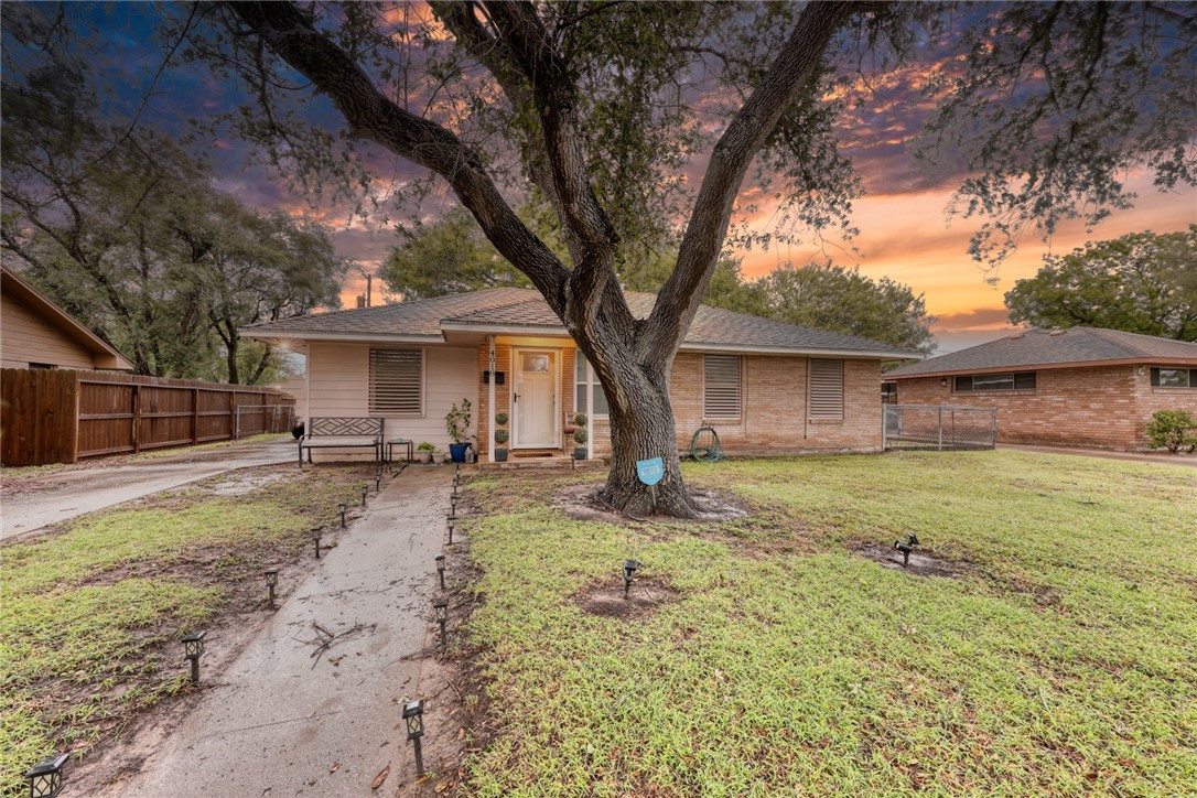 4018 Lamont Street Corpus Christi TX 78411