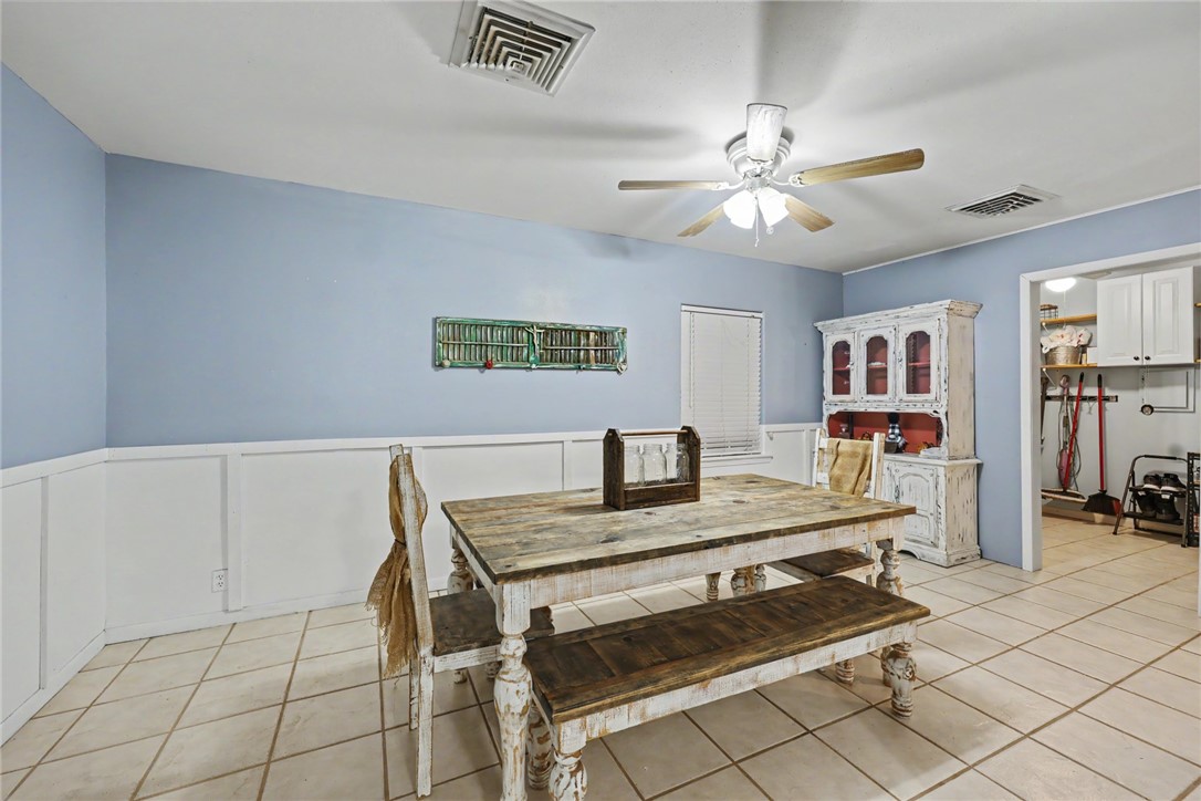 4018 Lamont Street Corpus Christi TX 78411