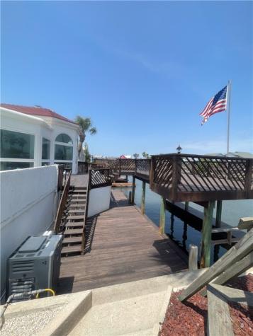 15234 Isla Pinta Court Corpus Christi TX 78418