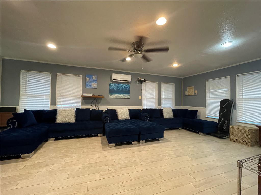 701 Ester Drive Corpus Christi TX 78418