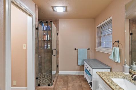 3742 W Barber Robstown TX 78380
