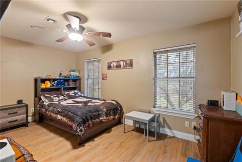 3742 W Barber Robstown TX 78380