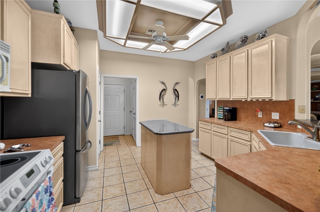15969 Punta Espada Loop Corpus Christi TX 78418