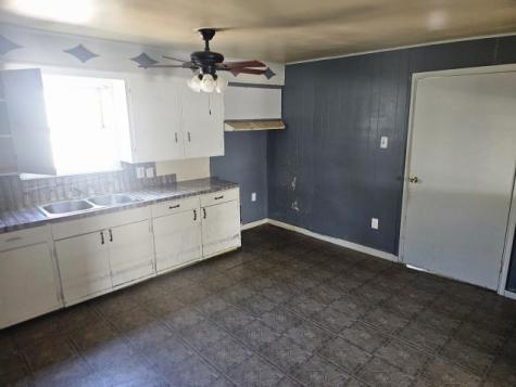 630 E B Avenue Kingsville TX 78363