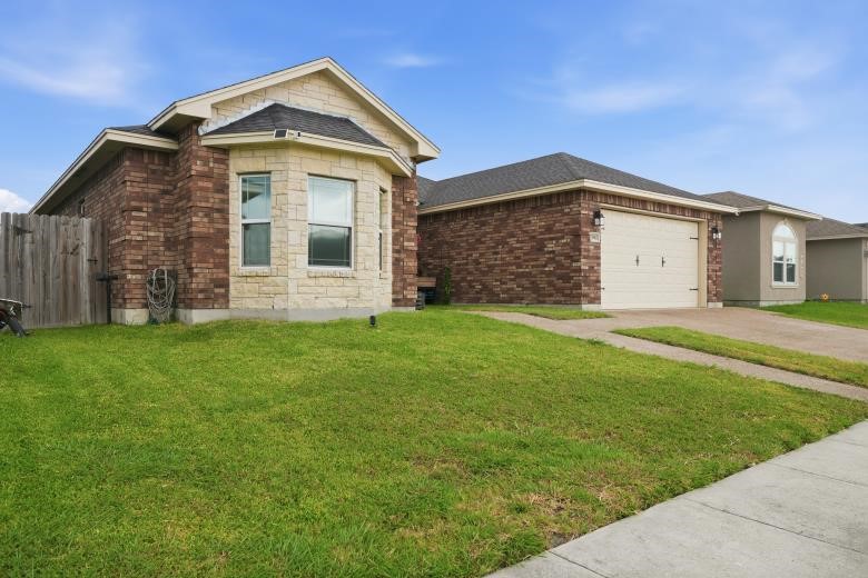 7961 Snake River Drive Corpus Christi TX 78414
