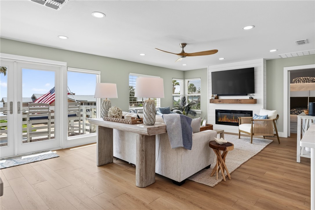 1881 Bay Shore Drive Rockport TX 78382