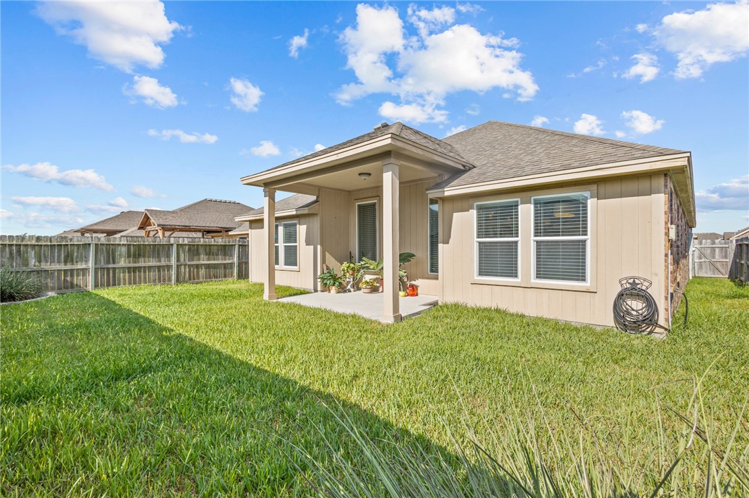 7846 Fort Griffen Drive Corpus Christi TX 78414