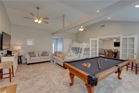 609 Sandy Lane Port Aransas TX 78373