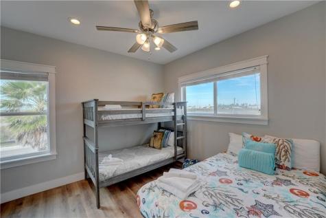 609 Sandy Lane Port Aransas TX 78373