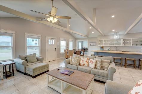 609 Sandy Lane Port Aransas TX 78373