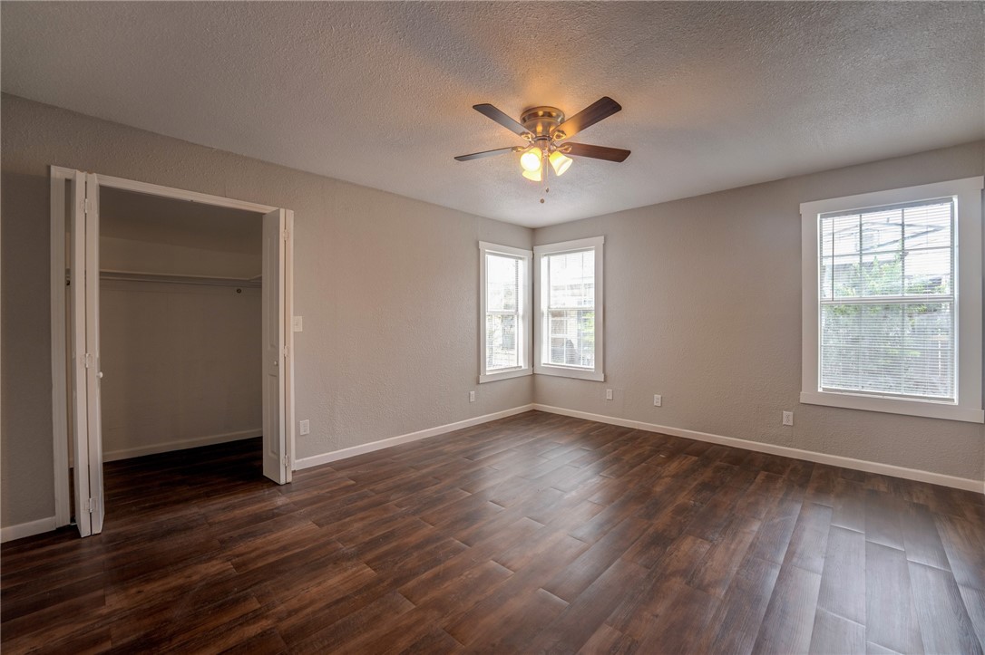 1424 Annapolis Drive Corpus Christi TX 78415
