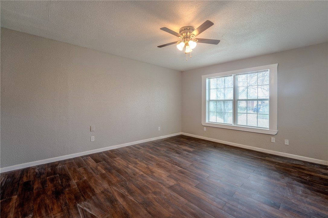 1424 Annapolis Drive Corpus Christi TX 78415