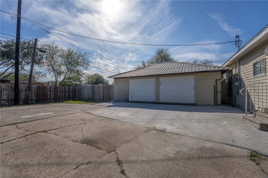 1424 Annapolis Drive Corpus Christi TX 78415