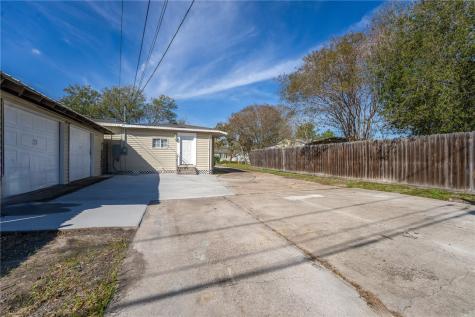 1424 Annapolis Drive Corpus Christi TX 78415