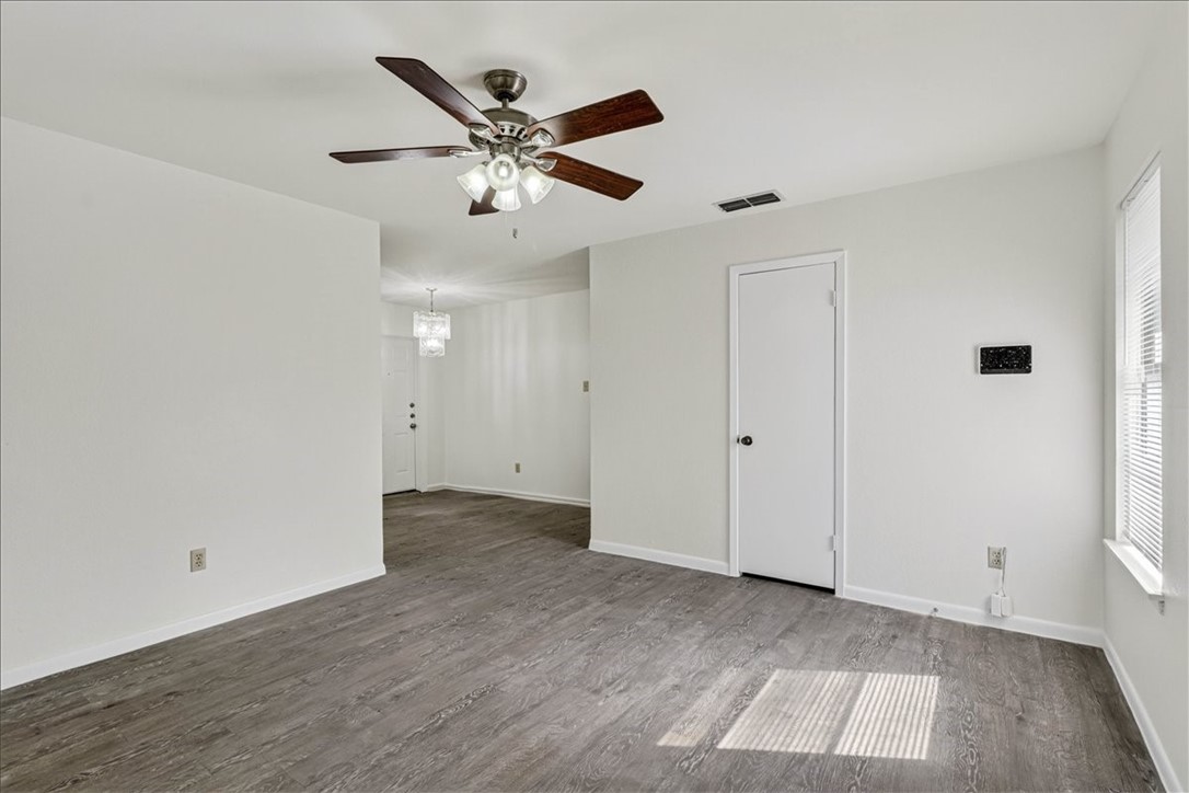1622 La Joya Street Corpus Christi TX 78417
