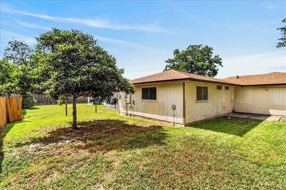1622 La Joya Street Corpus Christi TX 78417