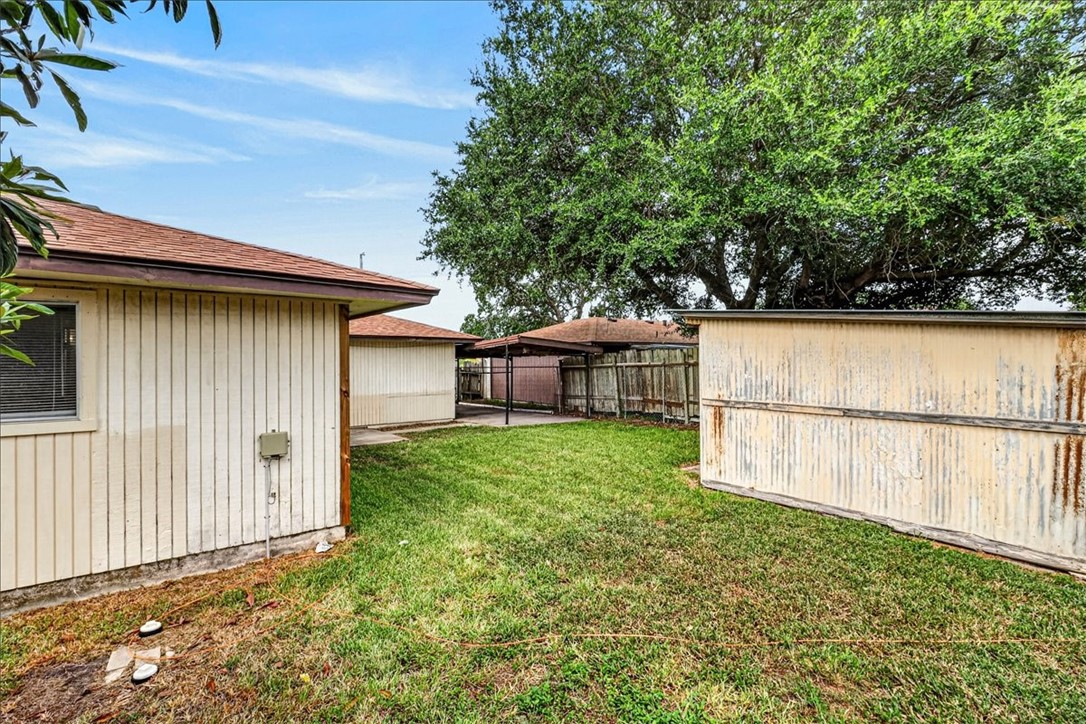1622 La Joya Street Corpus Christi TX 78417