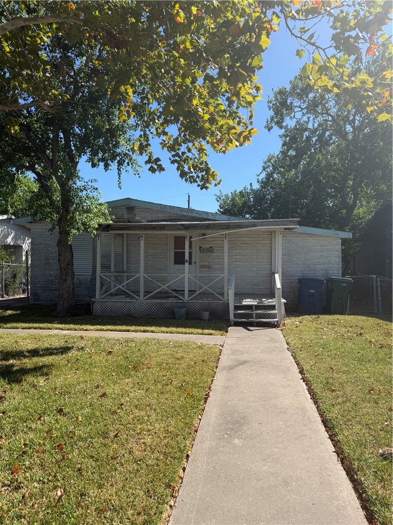 5725 Kimbrough Drive Corpus Christi TX 78412