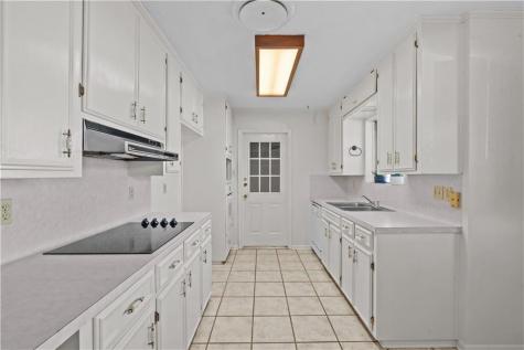 1301 Easthaven Drive Corpus Christi TX 78412