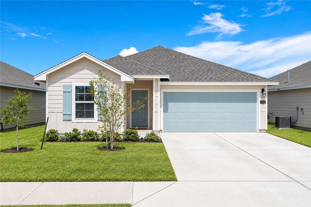 1902 Whirlaway Drive Corpus Christi TX 78417