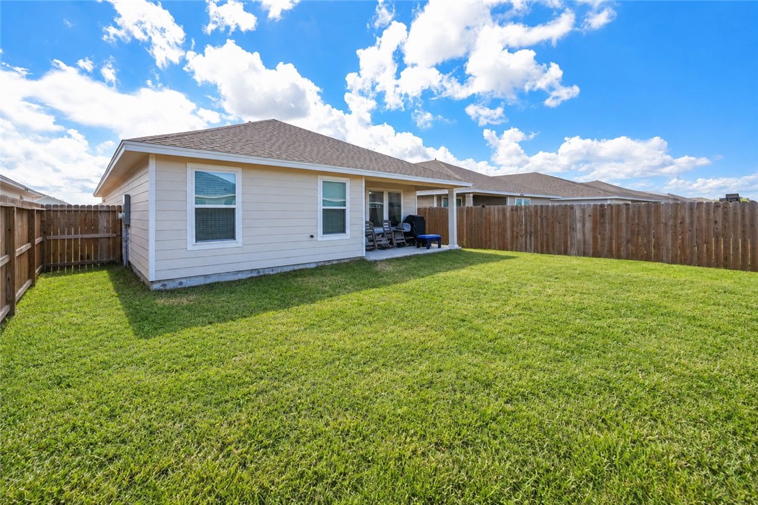 1902 Whirlaway Drive Corpus Christi TX 78417