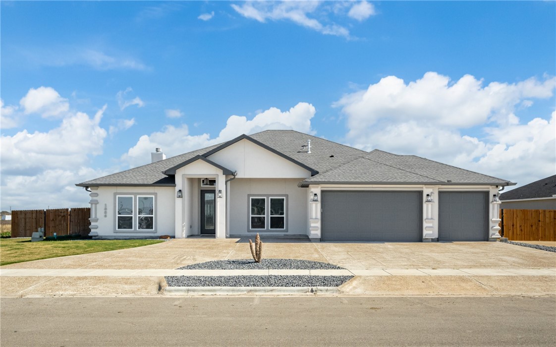 1886 Papa Mori Drive Corpus Christi TX 78414