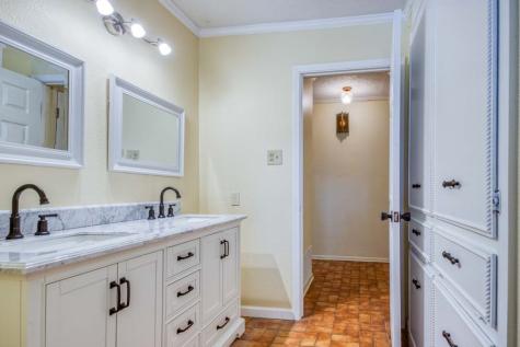 226 Terlingua Drive Portland TX 78374