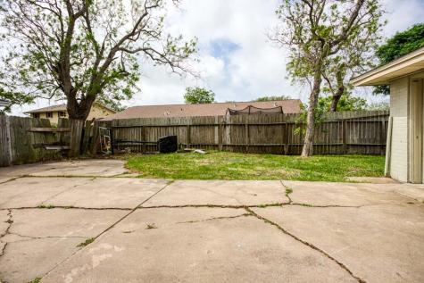 226 Terlingua Drive Portland TX 78374