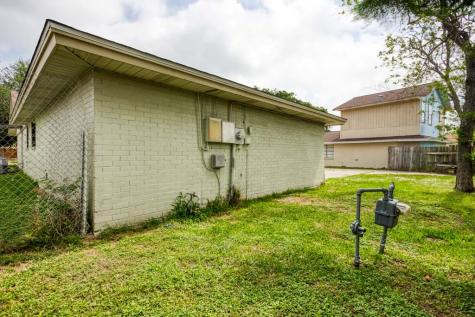 226 Terlingua Drive Portland TX 78374