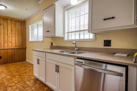 226 Terlingua Drive Portland TX 78374