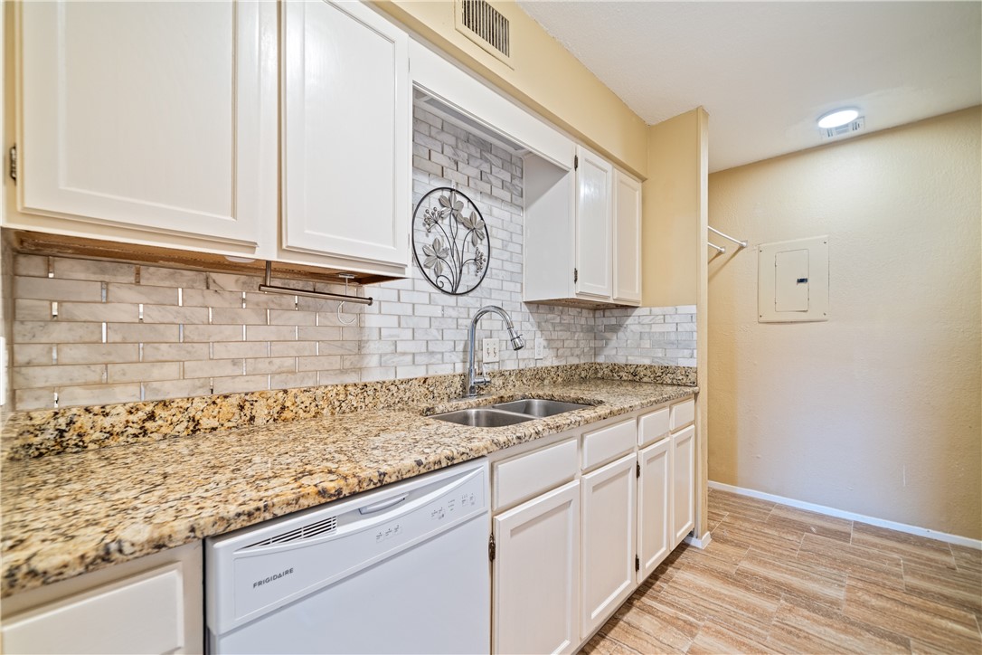 7252 The Mansions Dr N-3 Corpus Christi TX 78414