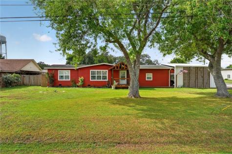 1100 Wood Avenue Woodsboro TX 78393