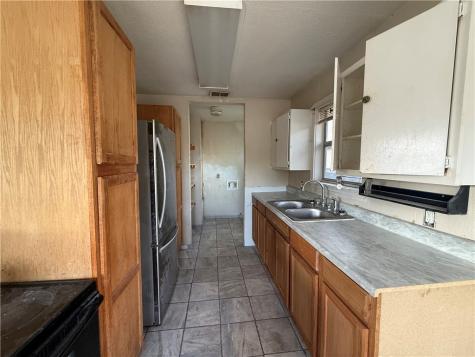 227 1/2 W Corral Avenue Kingsville TX 78363