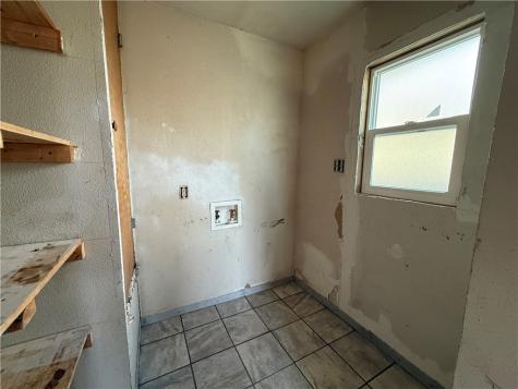 227 1/2 W Corral Avenue Kingsville TX 78363