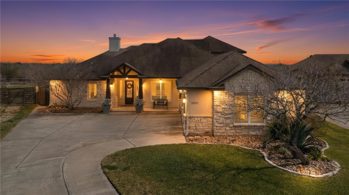 5830 Lago Vista Drive Corpus Christi TX 78414