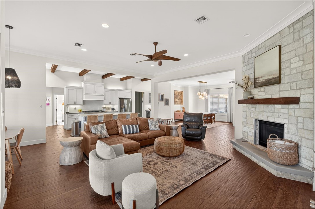 5830 Lago Vista Drive Corpus Christi TX 78414