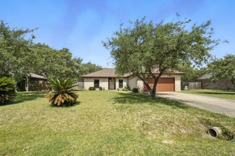 829 Redwood Avenue Rockport TX 78382
