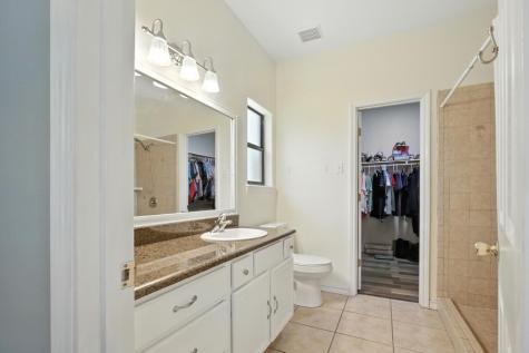 829 Redwood Avenue Rockport TX 78382