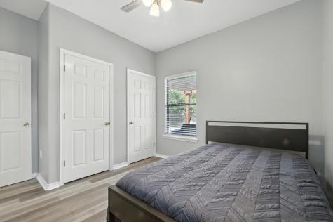 829 Redwood Avenue Rockport TX 78382
