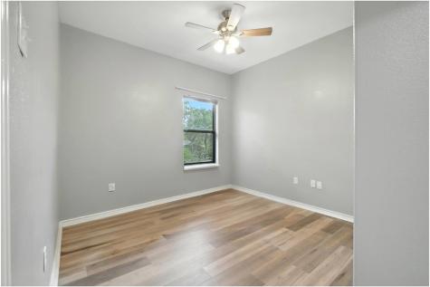 829 Redwood Avenue Rockport TX 78382