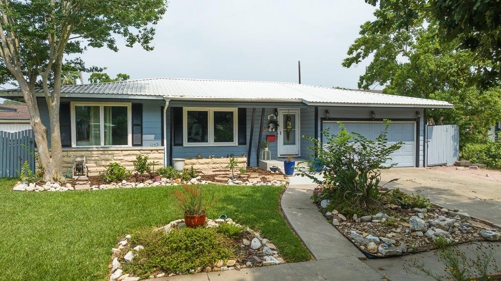 310 Canterbury Drive Corpus Christi TX 78412